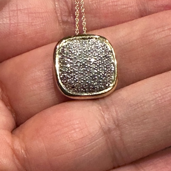 New 18k & Silver Diamond Cluster Pendant - Picture 3 of 12